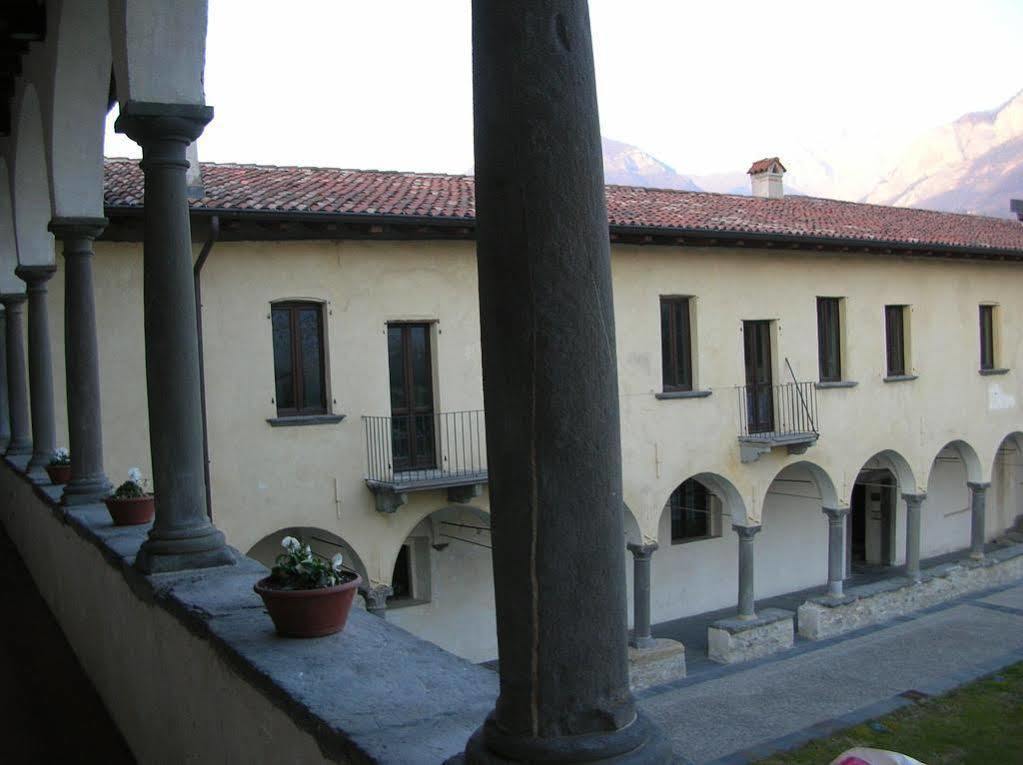 Hotel Monastero Del Lavello Calolziocorte Exterior photo